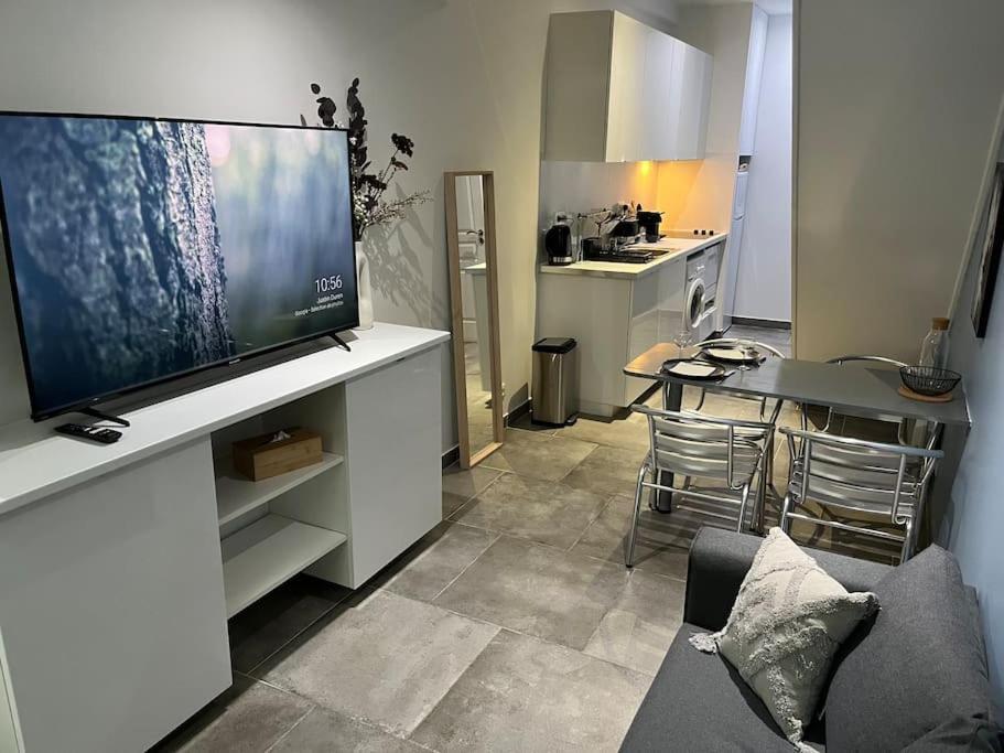 Magnifique Duplex Central A 2 Min De La Gare. Apartment เวอร์นอน ภายนอก รูปภาพ